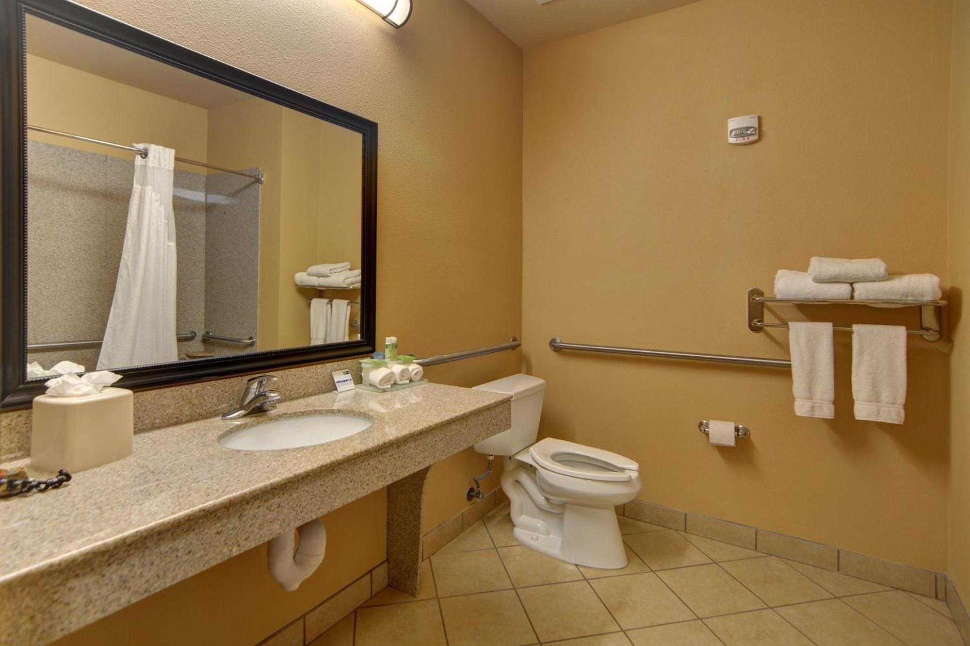 Holiday Inn Express Hotel And Suites Altus By Ihg Dış mekan fotoğraf