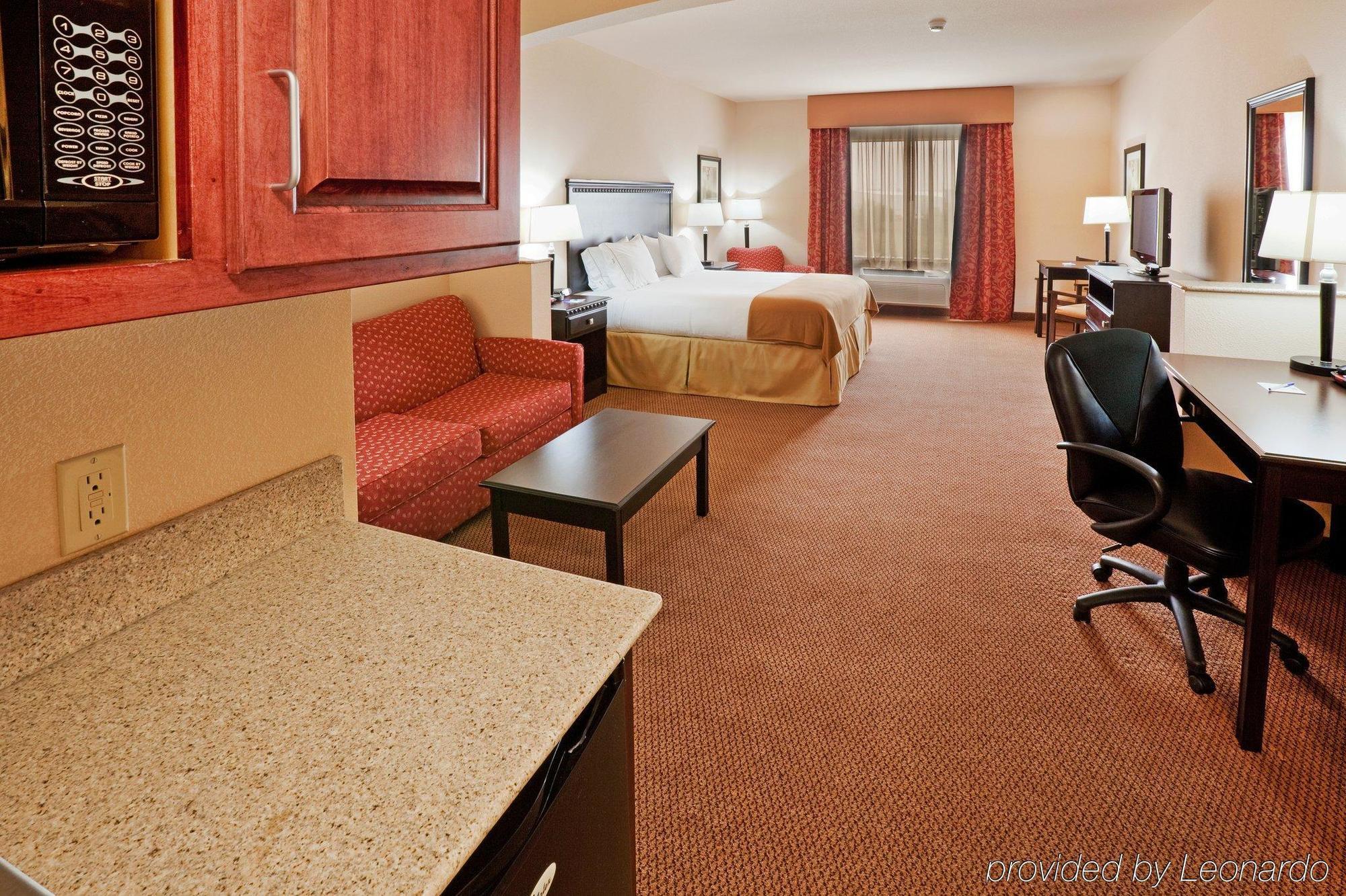 Holiday Inn Express Hotel And Suites Altus By Ihg Oda fotoğraf